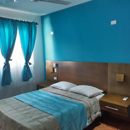 Figaro Hotel Samana מראה חיצוני תמונה